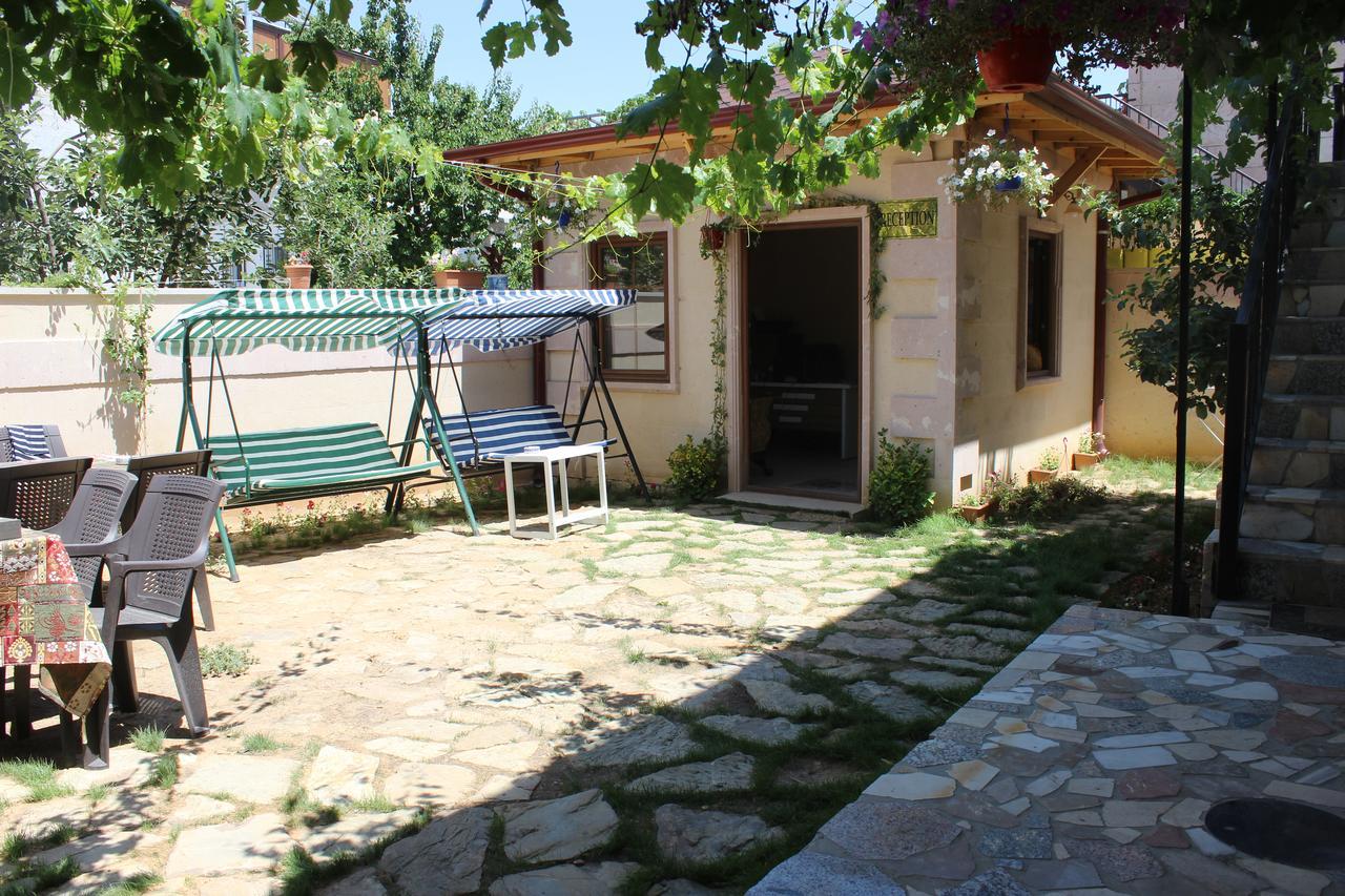 Cappadocia Panda Hostel Goreme Exterior photo